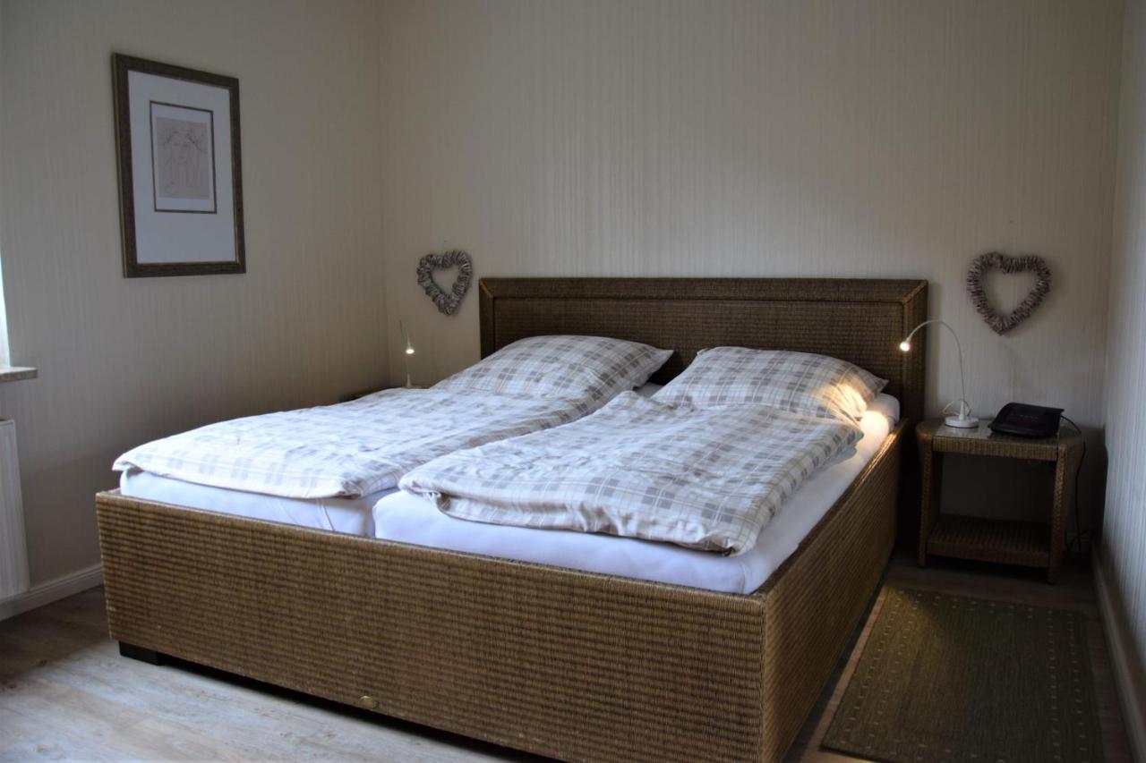 Haus Amrum 21**** บือซุม ภายนอก รูปภาพ